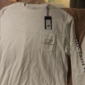 Long sleeve vineyard vines t-shirt